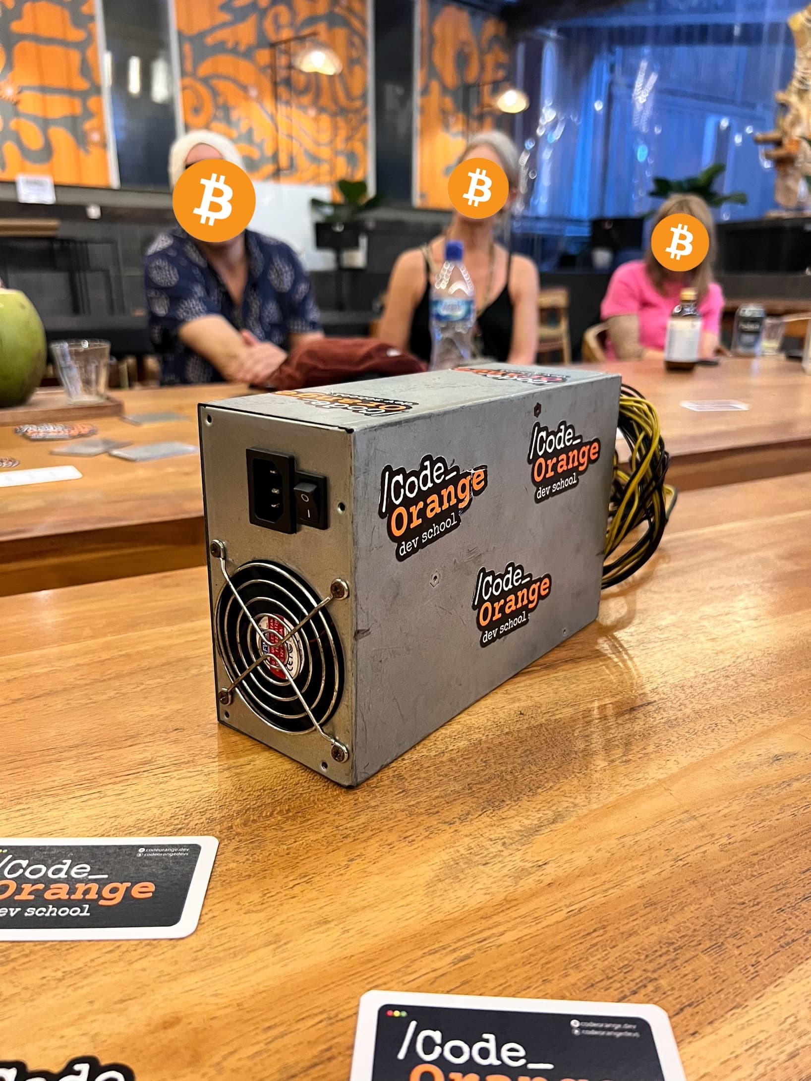 Hands-on Bitcoin hardware session